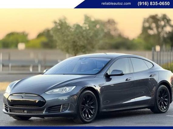 TESLA MODEL S 2016 5YJSA1E13GF135689 image